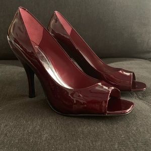 BCBGeneration Cranberry Red Heels 10